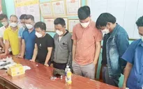 Bắt 8 đối tượng đánh bạc, thu giữ hơn 250 triệu đồng