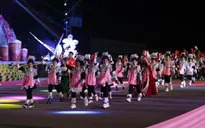 Đa sắc màu Carnaval diễn diễu đường phố tại Lai Châu