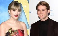 Bạn trai Taylor Swift phản hồi tin đồn đính hôn