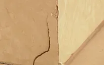 Người dân bất an vì nhà cửa nứt gãy
