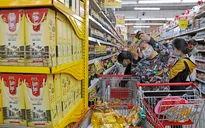 Siêu thị khuyến mãi giảm áp lực tăng giá