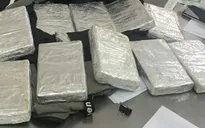 Đắk Nông: Bắt 2 đối tượng vận chuyển 10 bánh heroin từ Lào về Việt Nam