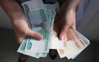 Nga lần đầu trả nợ trái phiếu bằng đồng Ruble