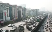 Cửa ngõ Thủ đô ùn ứ nhẹ, giao thông TP Hồ Chí Minh đông đúc ngày đầu nghỉ lễ