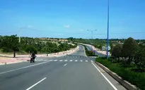 Bắt kẻ lừa bé gái 14 tuổi đi xin việc rồi xâm hại