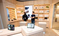Trải nghiệm công nghệ tại cửa hàng metaverse của Meta