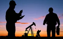 Giá dầu châu Á tiếp đà giảm