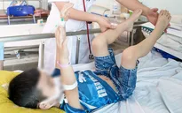 Bé trai 4 tuổi bị xuất huyết não 3 lần vì mắc bệnh thường di truyền cho con trai