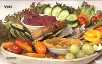 Trổ tài làm đậu nghiền ăn kèm bánh mì, rau củ nướng