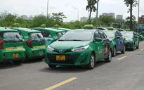 Tài xế taxi ồ ạt bỏ nghề