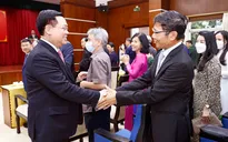 Chủ tịch Quốc hội mong muốn mỗi người Việt tại Lào là sứ giả gìn giữ quan hệ đặc biệt Việt - Lào