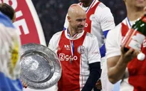 Bỏ cả tiệc ăn mừng với Ajax, Erik ten Hag vội lo cho Man Utd