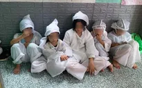 Chồng đâm chết vợ sau ly hôn, 5 con nhỏ bơ vơ