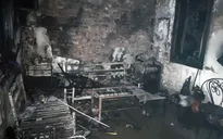 Hà Nội: Giải cứu 3 người mắc kẹt trong ngôi nhà cháy lúc rạng sáng