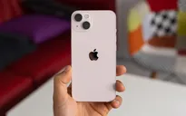 iPhone 13 là smartphone bán chạy nhất thế giới
