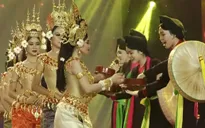100 nghệ nhân quan họ gửi lời giã bạn tại Lễ Bế mạc SEA Games 31