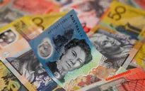 Australia lần đầu tiên tăng lãi suất trong hơn một thập kỷ