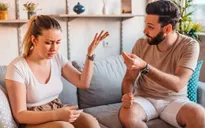 7 dấu hiệu cho thấy bạn đang bị "bạo hành tâm lý"