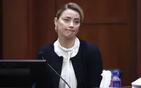 Amber Heard cáo buộc bị Johnny Depp ngăn cản sự nghiệp