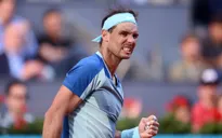 Rafael Nadal giành quyền vào tứ kết Madrid mở rộng