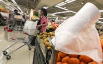 Hong Kong (Trung Quốc) tăng gấp đôi thuế đối với túi nylon
