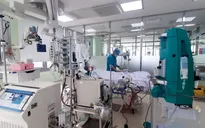 Cứu sống bệnh nhân viêm cơ tim cấp biến chứng sốc tim, ngừng tuần hoàn