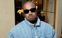 Kanye West cáo buộc Adidas "bắt chước" mẫu giày Yeezy của mình