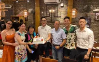 Loạt ảnh chia tay đóng máy phim "Chồng cũ, vợ cũ, người yêu cũ"