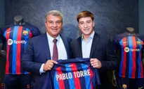 Barcelona đón tân binh đầu tiên trong hè 2022