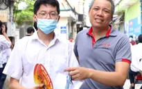 Kết thúc ngày đầu thi vào lớp 10 tại Hà Nội