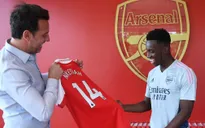 Arsenal chốt tương lai Nketiah