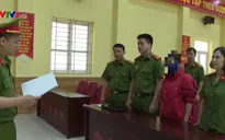 Lớp phó học tập biển thủ công quỹ để đầu tư tiền ảo
