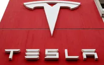 Tesla bị cựu nhân viên kiện vì “sa thải hàng loạt”