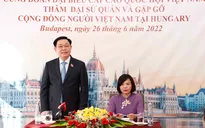 Chủ tịch Quốc hội thăm Đại sứ quán và gặp mặt cộng đồng người Việt Nam tại Hungary