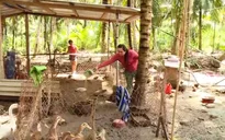 Lao động hồi hương loay hoay tìm việc làm mới