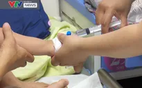 Nắng nóng, gia tăng trẻ em nhập viện do viêm đường tiết niệu