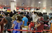 Hệ thống check-in lỗi nhiều giờ, hàng nghìn hành khách ùn ứ ở sân bay Tân Sơn Nhất