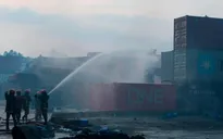Cháy kho chứa container Bangladesh: Số người tử vong tăng lên 49