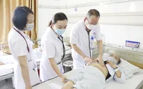 Tự ý tiêm đau cột sống thắt lưng, người bệnh bị nhiễm trùng máu