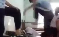 Nam sinh lớp 8 bị đánh hội đồng vì ‘thấy bạn nữ hút thuốc lá và báo giáo viên’