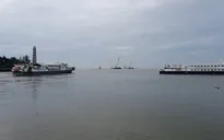Kiên Giang tạm dừng các phương tiện ra biển do thời tiết xấu, nhiều hành khách mắc kẹt