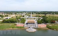 Tham quan di tích Thành cổ Quảng Trị vào buổi tối