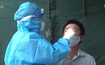 Nghệ An: Nhân viên y tế mòn mỏi chờ phụ cấp chống dịch
