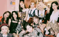 TWICE ra mắt mini album hậu tái ký hợp đồng với JYP