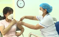 Lo sợ biến chủng mới, người dân thủ đô đi tiêm vaccine COVID-19 tăng vọt