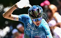 Các cua-rơ dự Tour de France đối mặt với nắng nóng