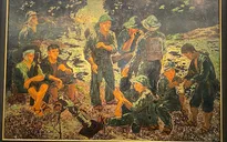 Ngắm những tác phẩm trong triển lãm đặc biệt “Còn mãi với thời gian”