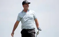 Scott Piercy dẫn đầu sau vòng 2 giải golf 3M mở rộng