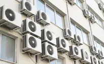Pháp phạt tiền các cửa hàng lãng phí điện chạy điều hòa không khí