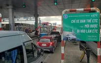 Cao tốc TP Hồ Chí Minh - Long Thành - Dầu Giây ùn ứ ngày đầu áp dụng thu phí không dừng